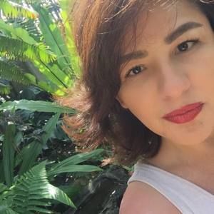 Meet your Posher, Maria